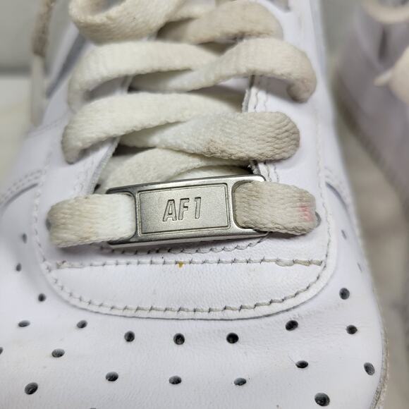 Nike Air Force 1 Low '07 Triple White CW2288-111 Men’s 9 Leather Sneakers - Picture 10 of 13